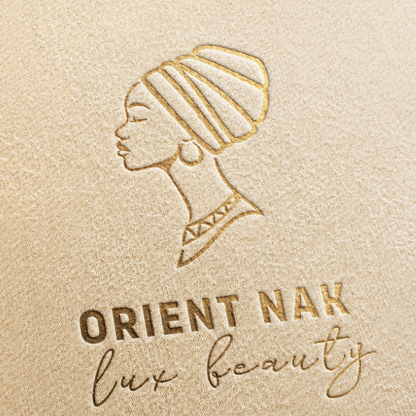 Étapes de création de logo esthétique et beauté par un studio graphique à Albi, spécialisé en identité visuelle et charte graphique.